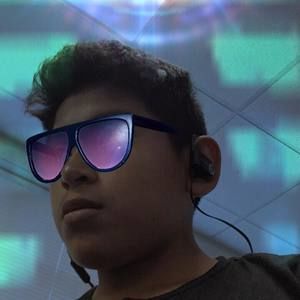 Meet your Posher, Dany